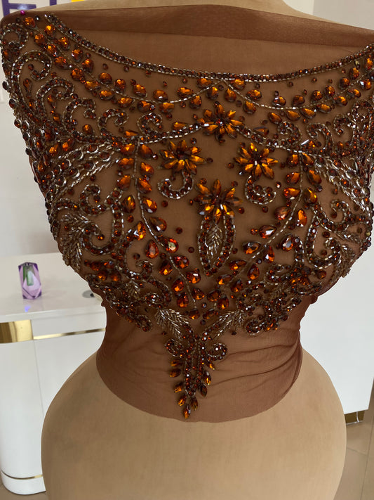 Round neck Appliqué