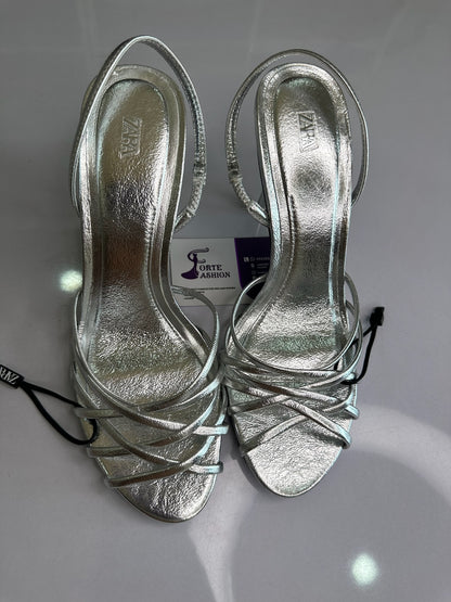 METALLIC SILVER HIGH-HEEL SANDALS