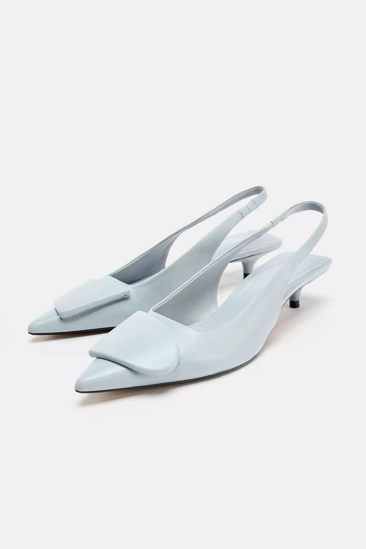 LIGHT BLUE SLINGBACK KITTEN HEELS