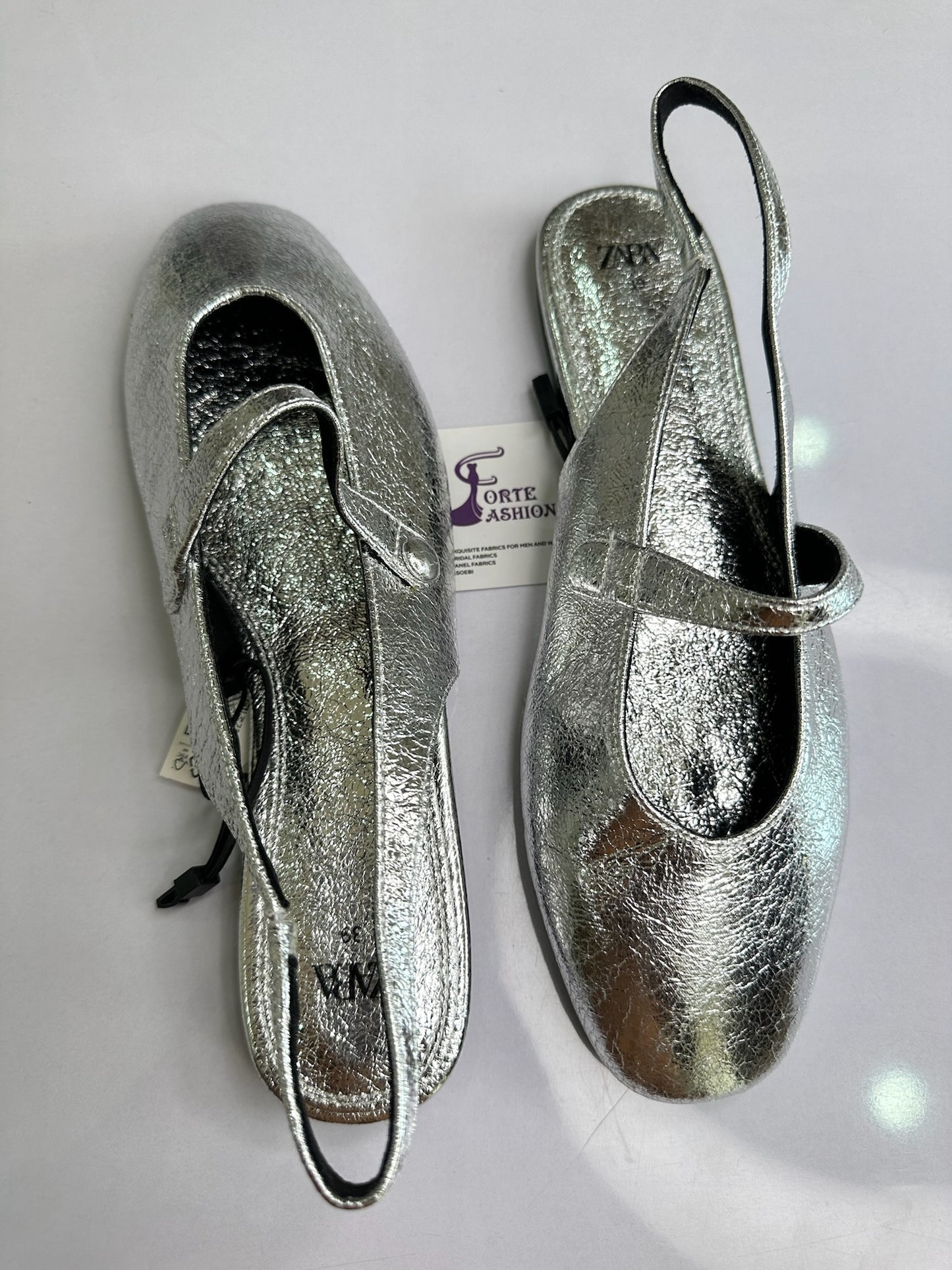 METALLIC SILVER BALLERINAS