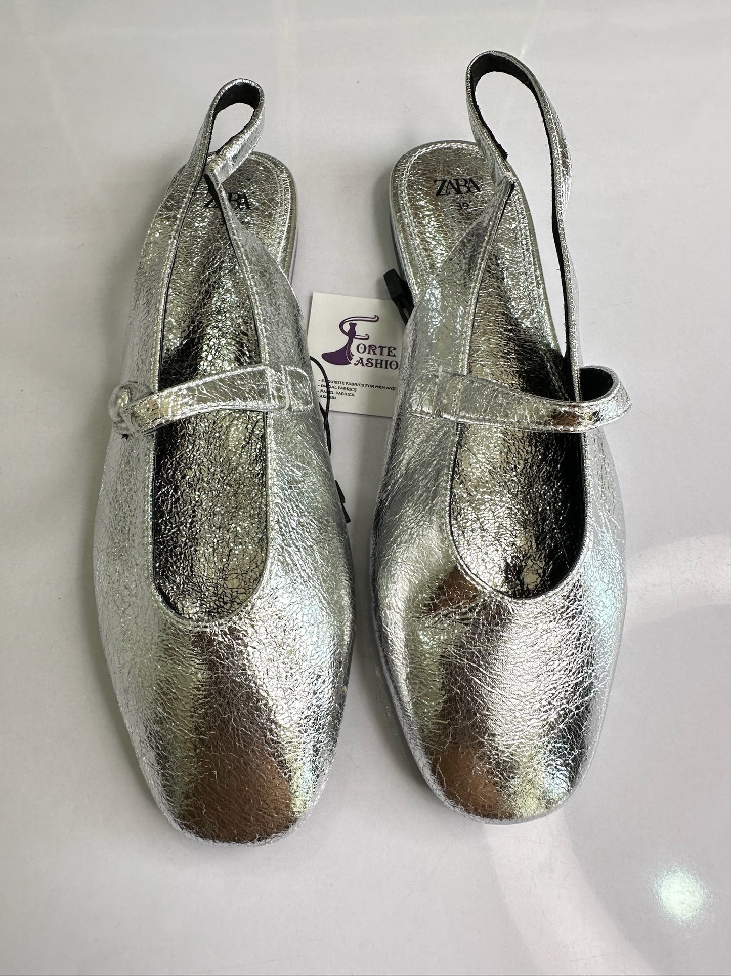 METALLIC SILVER BALLERINAS