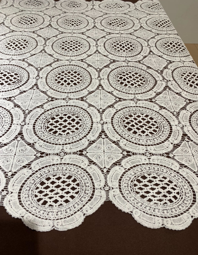 Bold Pattern Guipure Lace